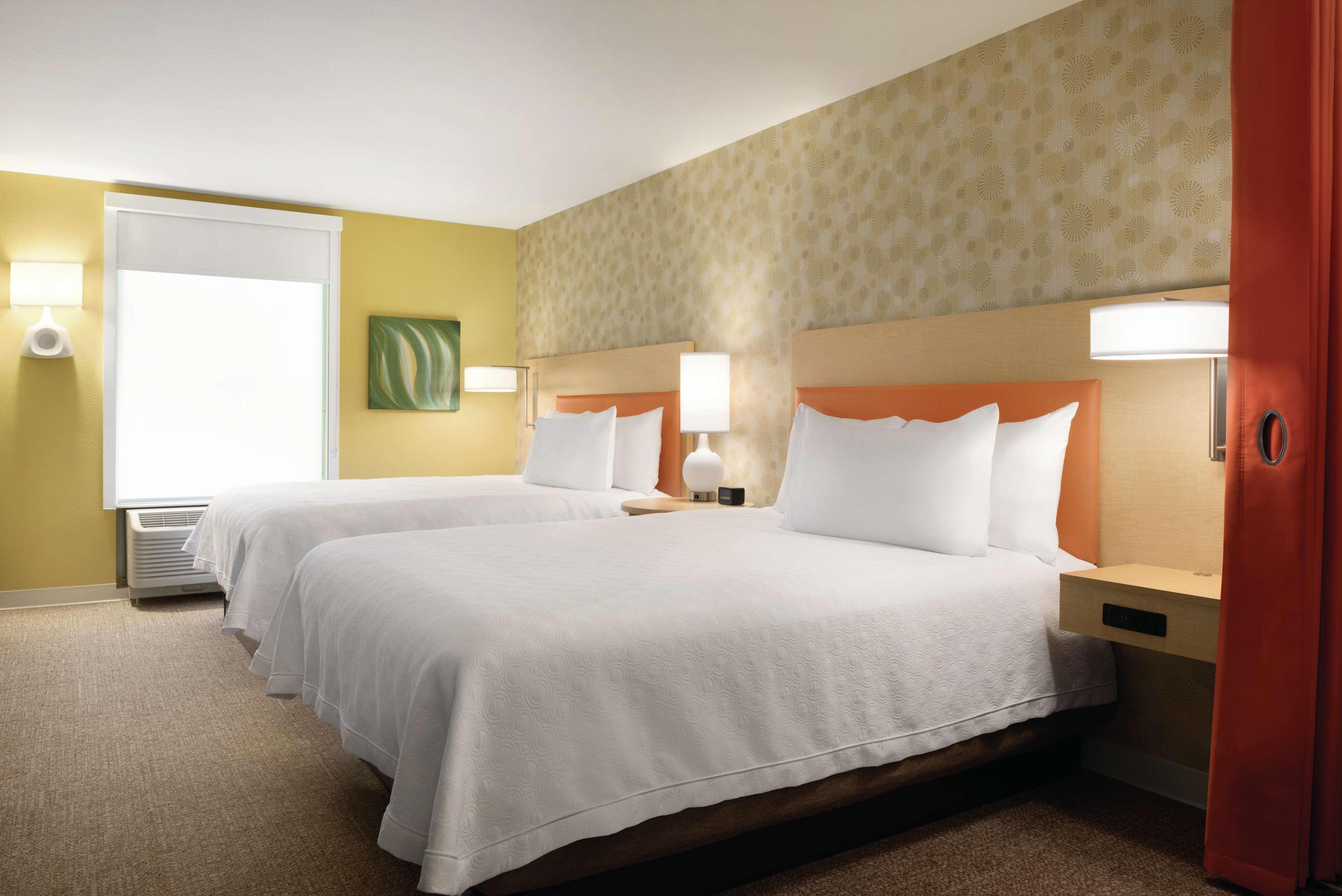 Home2 Suites By Hilton Iowa City Coralville Exterior foto
