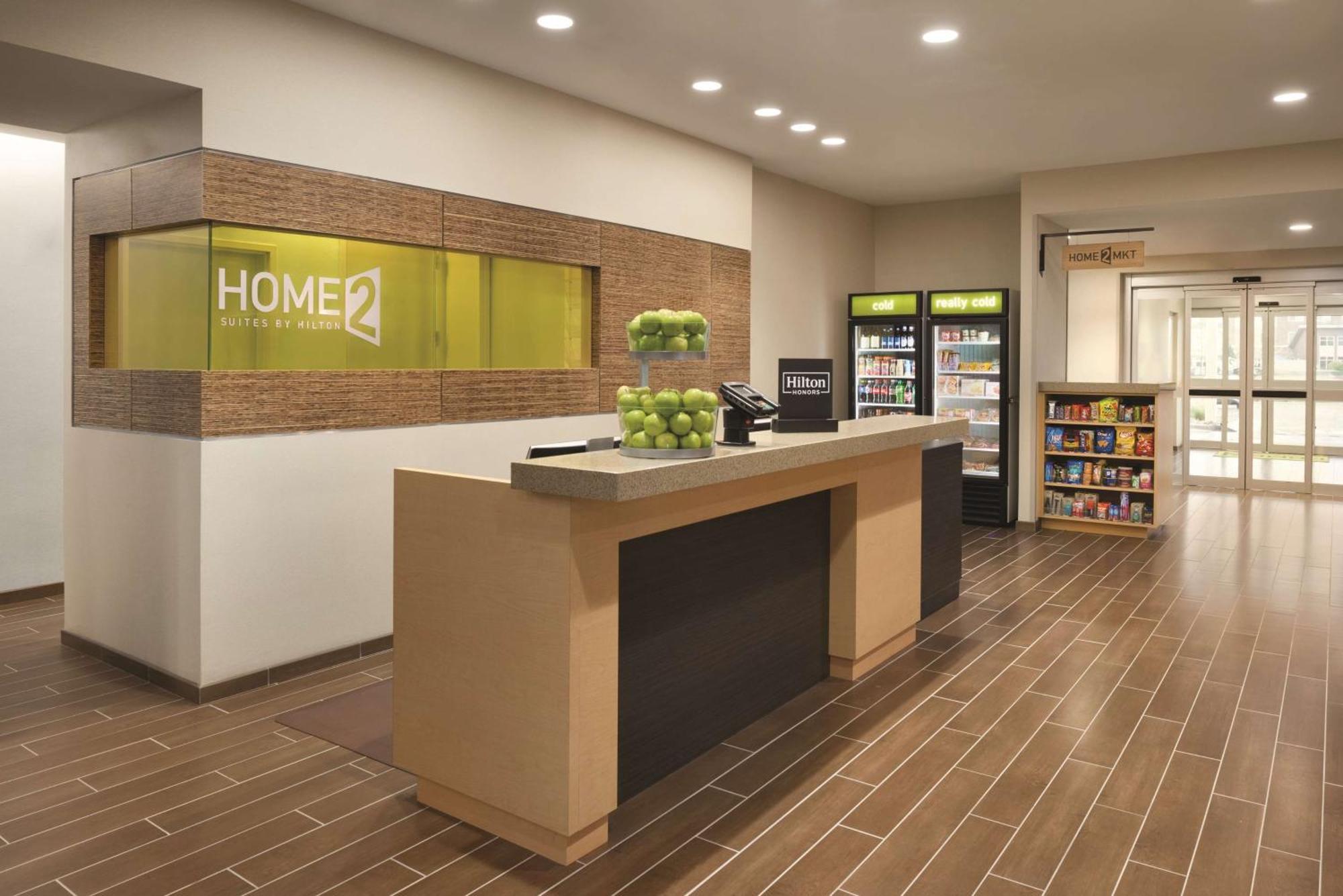 Home2 Suites By Hilton Iowa City Coralville Exterior foto